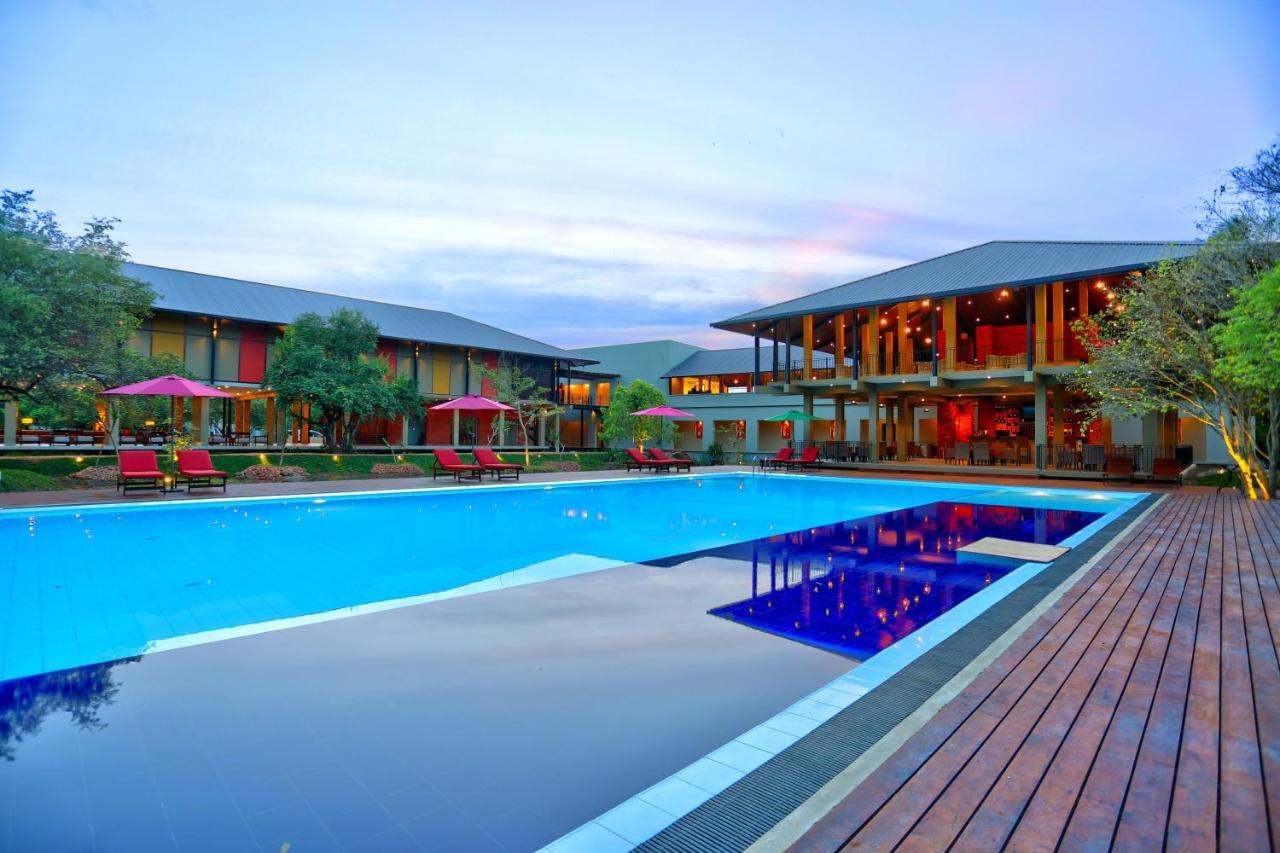 Tropical Life Resort And Spa Dambulla Exterior foto